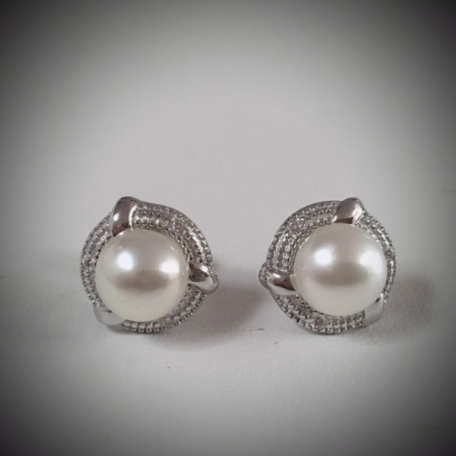 Nautical Inspired Pearl earrings
